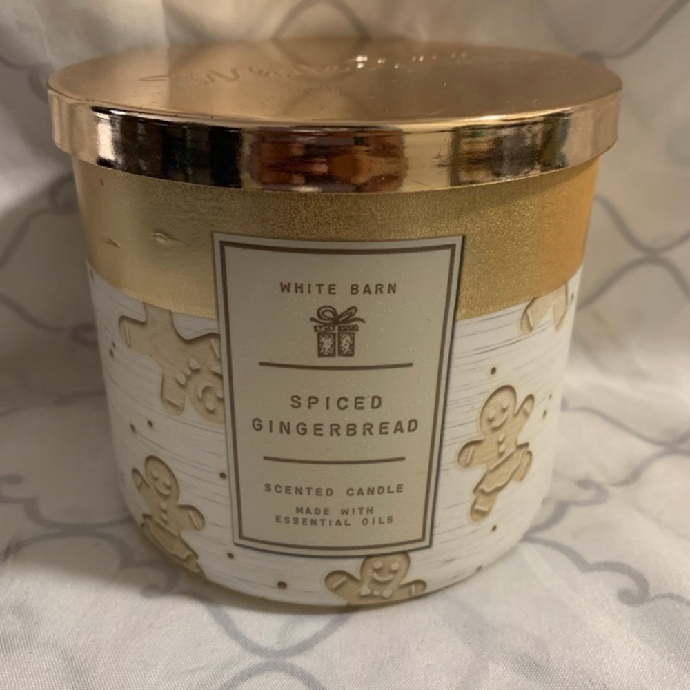 Bath & Body Works Spiced Gingerbread 3-Wick Candle